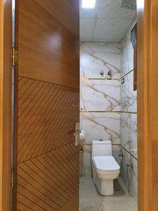 Common Bathroom Image of 1250 Sq.ft 3 BHK Builder Floor for sale in Vasundhara Ghaziabad for Rs. 8300000