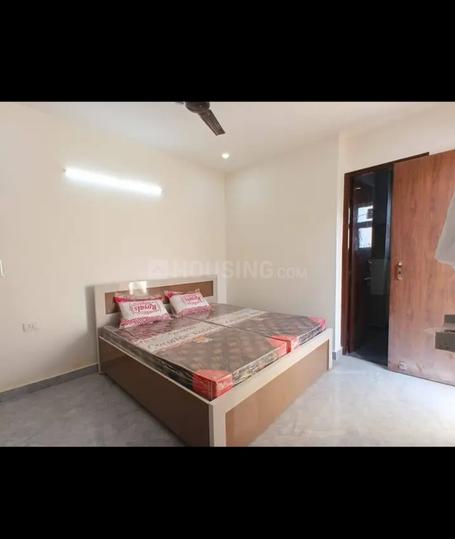 Saket metro station gate no2 Bedroom 1