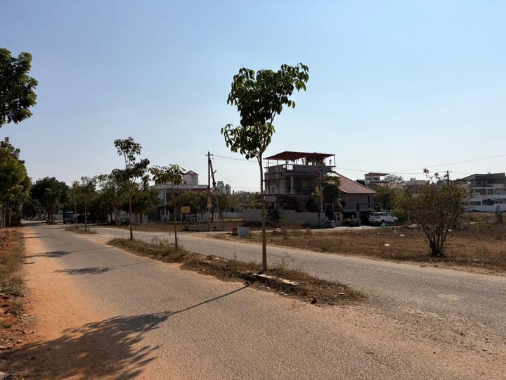 Front line estate Main Image 1