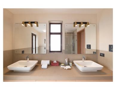 Bathroom Image of 3705 Sq.ft 3 BHK Villa for sale in Anjuna Goa for Rs. 75000000