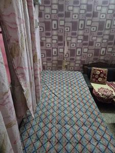 Living Room Image of 650 Sq.ft 1 BHK Builder Floor for rent in Tilak Nagar New Delhi for Rs. 15000