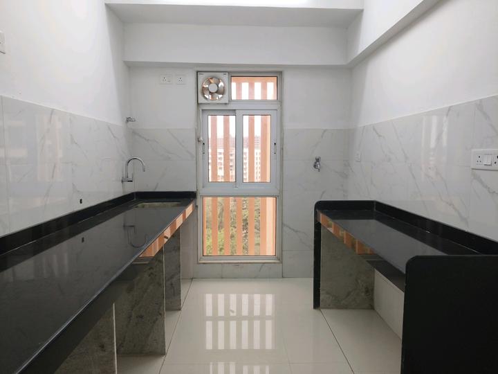 VKG Park Estate Main Image 1