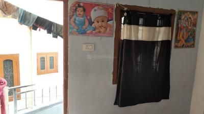 Bedroom Image of 700 Sq.ft 2.5 BHK Independent House for rent in Mahavir Nagar Patna for Rs. 7500