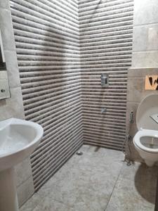 Bathroom Image of 1250 Sq.ft 3 BHK Builder Floor for sale in East of Kailash Block D RWA, East Of Kailash New Delhi for Rs. 32500000