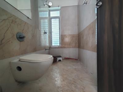 Bathroom Image of 7500 Sq.ft 4 BHK Villa for sale in Ambience Residencia St Andre, Vaddem, New Vaddem Goa for Rs. 110000000