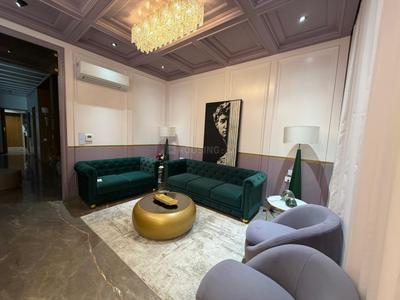 Living Room Image of 6580 Sq.ft 5 BHK Independent House for sale in Ratnaakar Aravalli, Shela Ahmedabad for Rs. 130000000
