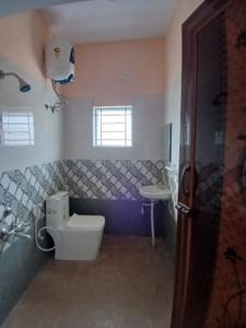 Bathroom Image of 650 Sq.ft 1 BHK Builder Floor for rent in Rayasandra Bengaluru for Rs. 13000