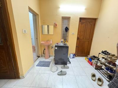 Living Room Image of 1300 Sq.ft 3 BHK Independent House for rent in Indira Nagar Bengaluru for Rs. 63000