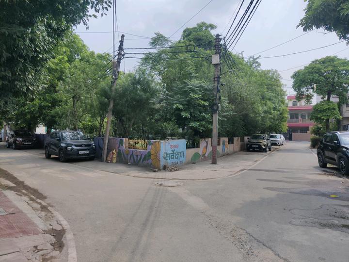 Rakmo Home Vasant Valley Main Image 1