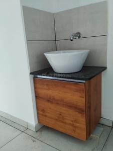 Bathroom Image of 1450 Sq.ft 3 BHK Apartment / Flat for rent in Truspace Prima Angulus, Balewadi Pune for Rs. 41000