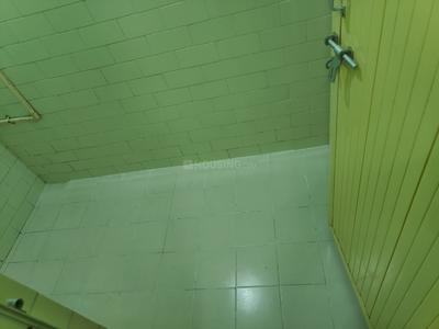 Bathroom Image of 1300 Sq.ft 2 BHK Independent House for rent in Nehru Nagar West Coimbatore for Rs. 16000