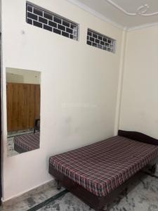 Bedroom Image of 630 Sq.ft 1 BHK Independent House for rent in DLF Phase 3 Gurgaon for Rs. 23000