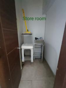 Bathroom Image of 2000 Sq.ft 3 BHK Apartment / Flat for rent in Utrathiya Zirakpur for Rs. 20000