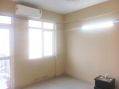Bedroom Image of 735 Sq.ft 2 BHK Apartment / Flat for sale in Suncity Avenue 76, Sector 76 Gurgaon for Rs. 8250000