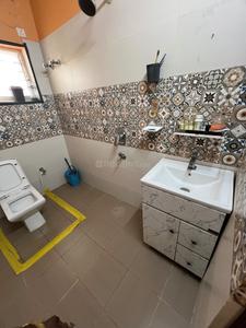 Bathroom Image of 1420 Sq.ft 3 BHK Apartment / Flat for rent in Rajarhat Complex, Rajarhat Kolkata for Rs. 17000
