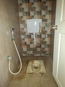 Common Bathroom Image of 712 Sq.ft 1 BHK Apartment / Flat for sale in KT Sai View, Panvel Navi Mumbai for Rs. 8200000