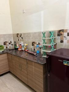 Kitchen Image of 500 Sq.ft 1 RK Apartment / Flat for rent in Gaurs 14th Avenue, Noida Extension Greater Noida for Rs. 19000