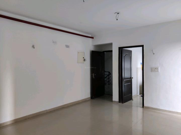 Aditya Luxuria Estate Main Image 1