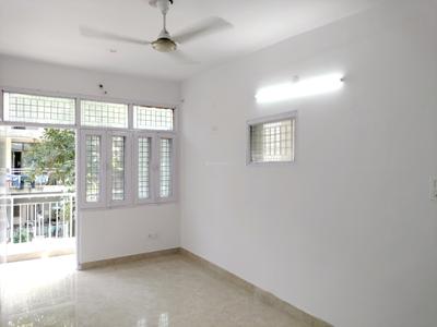 Bedroom Image of 2000 Sq.ft 4 BHK Apartment / Flat for sale in DDA Rosewood Apartment, Sector 13 Dwarka New Delhi for Rs. 21800000
