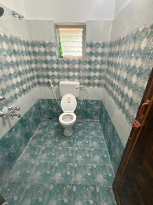 Bathroom Image of 1000 Sq.ft 2 BHK Builder Floor for rent in Jagamara Bhubaneswar for Rs. 27000