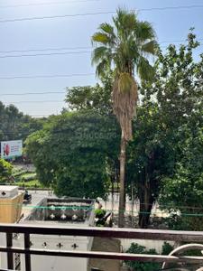 Balcony Image of 2500 Sq.ft 4 BHK Apartment / Flat for rent in Arunima Palace Apartment, Vasundhara Ghaziabad for Rs. 42000