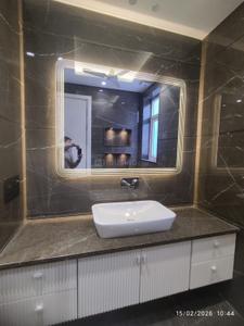 Image of 4950 Sq.ft 4 BHK Builder Floor for sale in Kailash Colony, New Delhi for Rs. 115000000