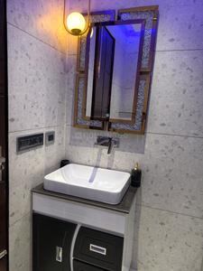 Bathroom Image of 3500 Sq.ft 4 BHK Apartment / Flat for sale in DLF The Valley, DLF The Valley Panchkula for Rs. 29500000