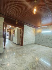 Bathroom Image of 2700 Sq.ft 3 BHK Builder Floor for rent in Sukhdev Vihar New Delhi for Rs. 110000