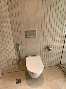 Bathroom Image of 10000 Sq.ft 5 BHK Builder Floor for sale in West End New Delhi for Rs. 360500000