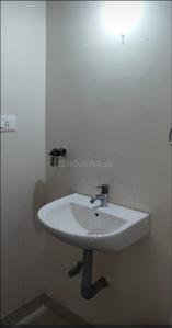 Bathroom Image of 1200 Sq.ft 2 BHK Apartment / Flat for rent in Hanuman Nagar Belagavi for Rs. 12000