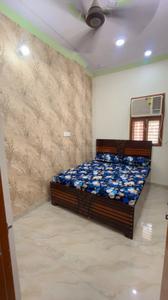 Bedroom Image of 550 Sq.ft 2 BHK Builder Floor for rent in Guru Ji Taj Housing, Dwarka Mor New Delhi for Rs. 18000