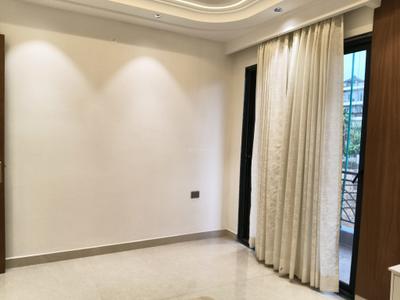 Bedroom Image of 2200 Sq.ft 3 BHK Apartment / Flat for sale in Emaar MGF The Palm Drive, Sector 66 Gurgaon for Rs. 45000000