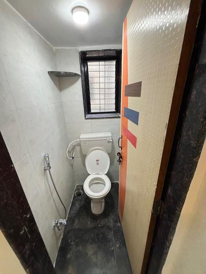 Mauli Real Estate Bathroom 1