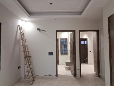 Living Room Image of 900 Sq.ft 3 BHK Builder Floor for sale in Paschim Vihar New Delhi for Rs. 18000000