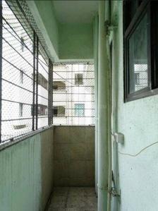 Image of 950 Sq.ft 2 BHK Apartment / Flat for rent in Magarpatta Iris, Magarpatta City, Pune for Rs. 34000