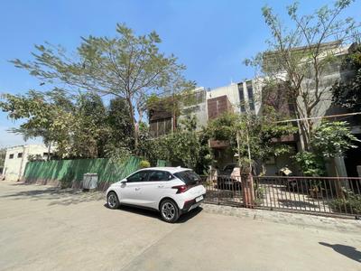 Image of 7218 Sq.ft 7 BHK Villa for sale in KP Villas, Gokuldham, Ahmedabad for Rs. 95000000