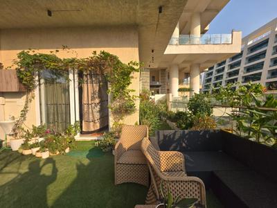 Balcony Image of 1900 Sq.ft 3 BHK Apartment / Flat for sale in Indiabulls Sky Forest, Parel Mumbai for Rs. 110000000