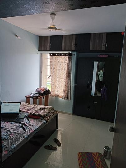 Majestique Aqua Main Image 1