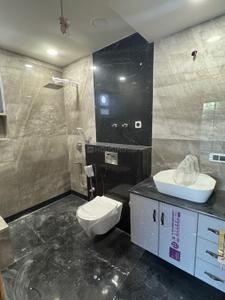 Bathroom Image of 2200 Sq.ft 3 BHK Builder Floor for rent in New Friends Colony New Delhi for Rs. 175000