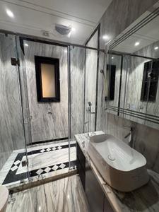 Image of 2700 Sq.ft 4 BHK Builder Floor for sale in Kailash Colony, New Delhi for Rs. 135000000