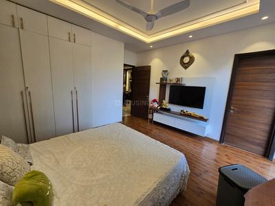 Bedroom Image of 4500 Sq.ft 5 BHK Builder Floor for sale in Big Block South City 2, Sector 49 Gurgaon for Rs. 60000000