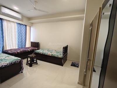 Hall Image of Roomzen in Andheri East, Mumbai