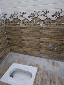 Bathroom Image of 1000 Sq.ft 1 BHK Builder Floor for rent in Godhni Nagpur for Rs. 9000