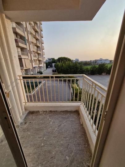 Auric The Century Park Main Image 1