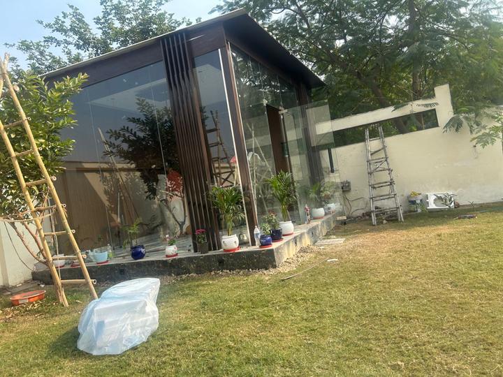 Prateek Residency society sector phi 3 Main Image 1