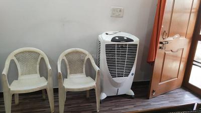 Bedroom Image of Girls' homestay pg in Telibagh, Lucknow