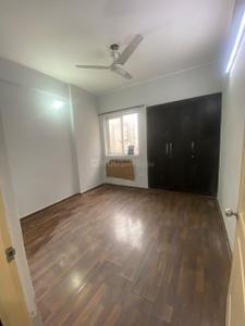 Bedroom Image of 1125 Sq.ft 3 BHK Apartment / Flat for rent in Paras Seasons, Sector 168 Noida for Rs. 24000