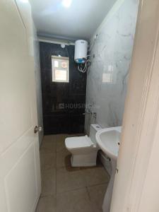 Bathroom Image of 700 Sq.ft 1 BHK Builder Floor for rent in HSR Layout Bengaluru for Rs. 35000