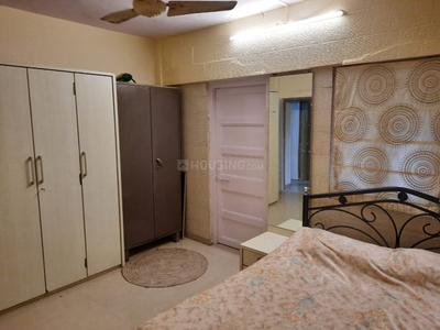 Bedroom Image of 1000 Sq.ft 2 BHK Apartment / Flat for rent in Khar West Mumbai for Rs. 110000