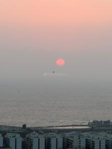 Image of 1850 Sq.ft 3 BHK Apartment / Flat for rent in Monte South, Byculla, Mumbai for Rs. 200000